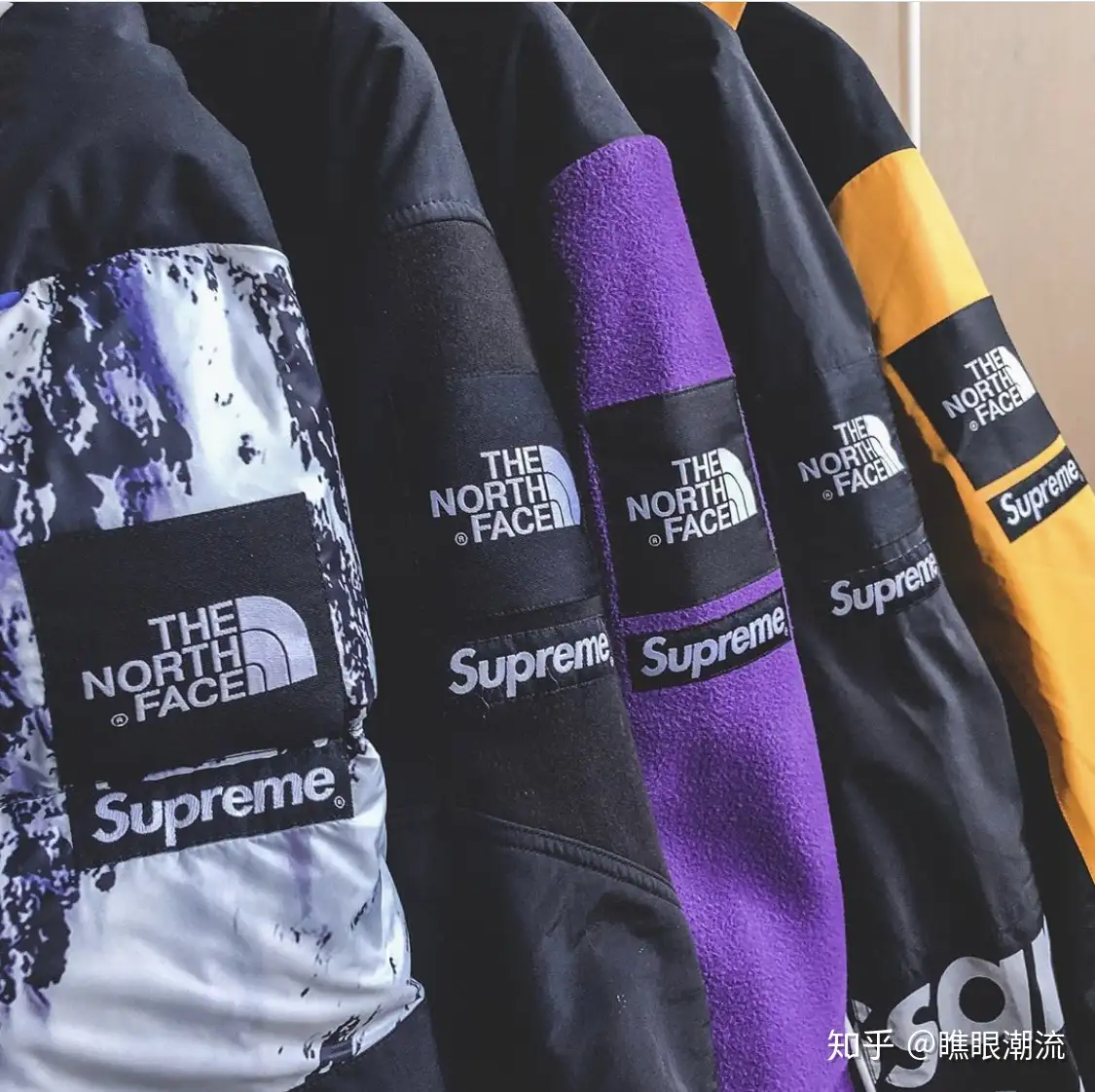 是supreme选择了自由女神，它设计上的自我救赎。Supreme X TNF新品介绍