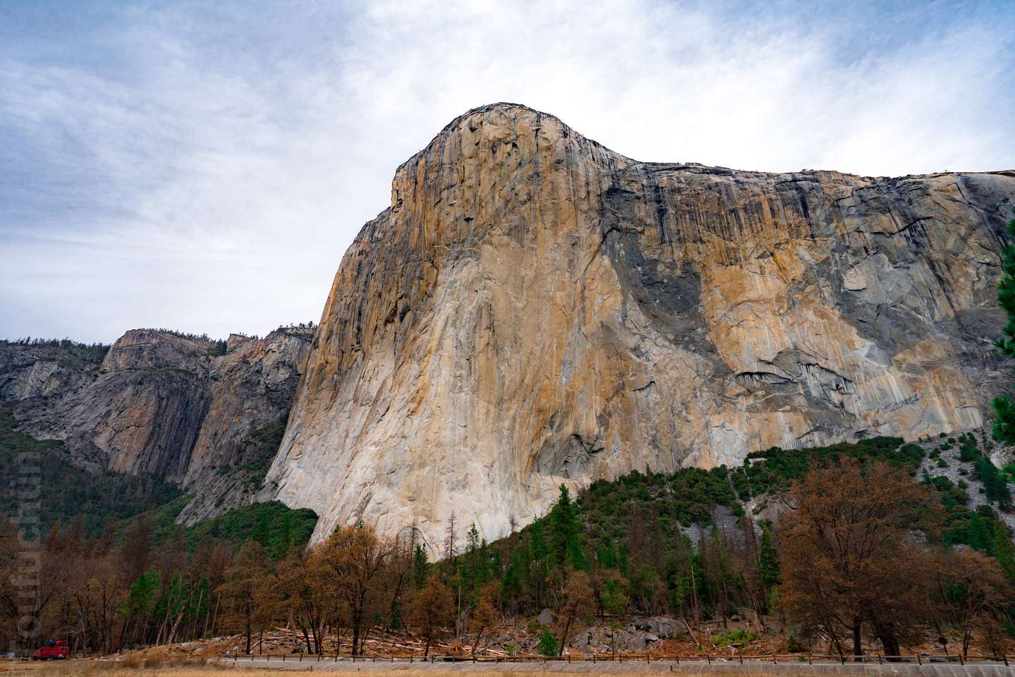 Macos 桌面壁纸 圣地巡礼 知乎