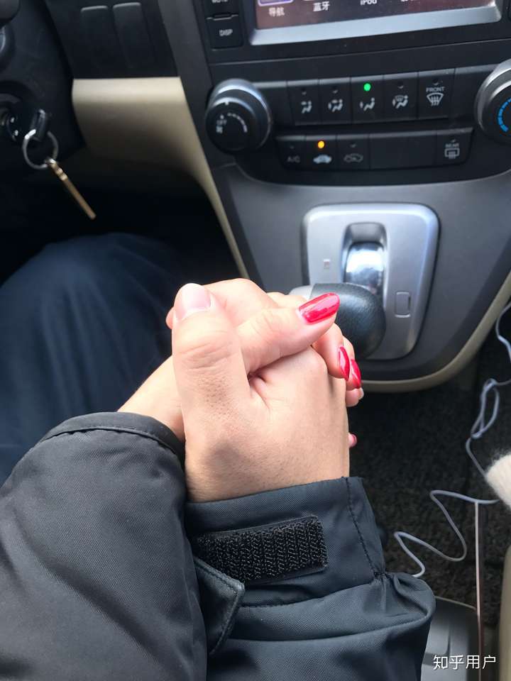 2018冬月十五大雪初霁的午后牵手