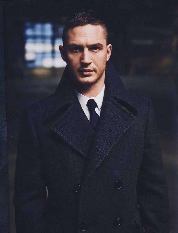 一看就不好惹的男生大概长什么样?