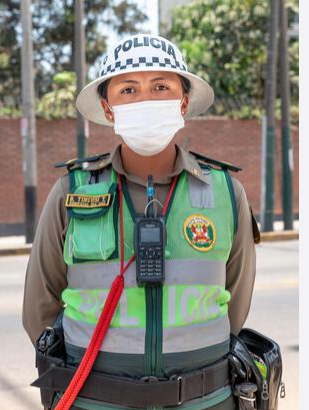 刘亚合 的想法: 克丘亚裔秘鲁警察 - 知乎