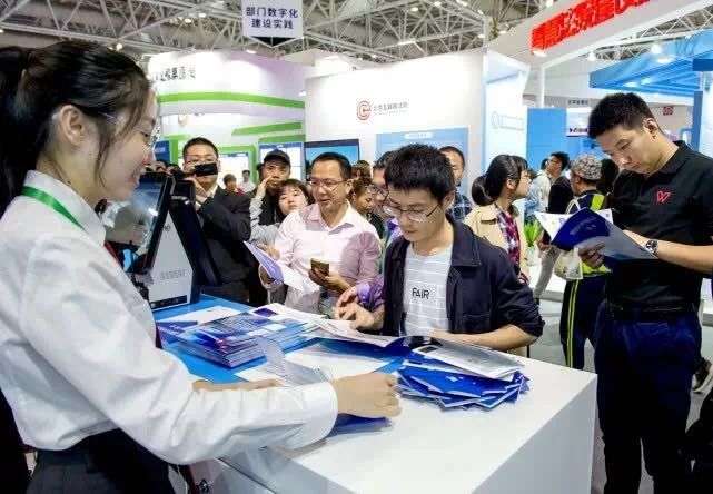 你见过这样的诉讼服务中心吗?颜值高智力爆棚还提供全天候服务插图12 你见过这样的诉讼服务中心吗?颜值高智力爆棚还提供全天候服务插图12