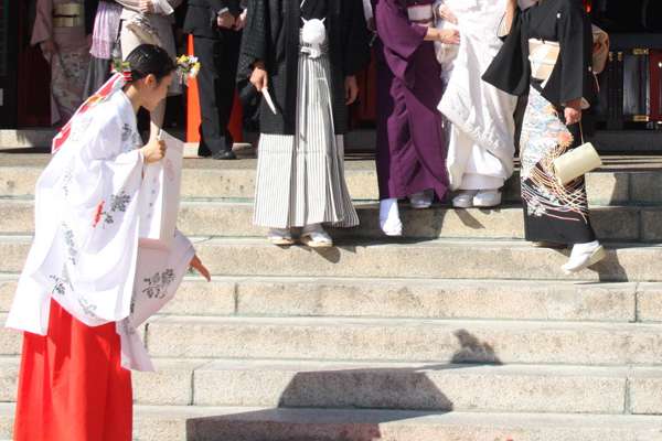 详细解说日本神社婚礼 知乎