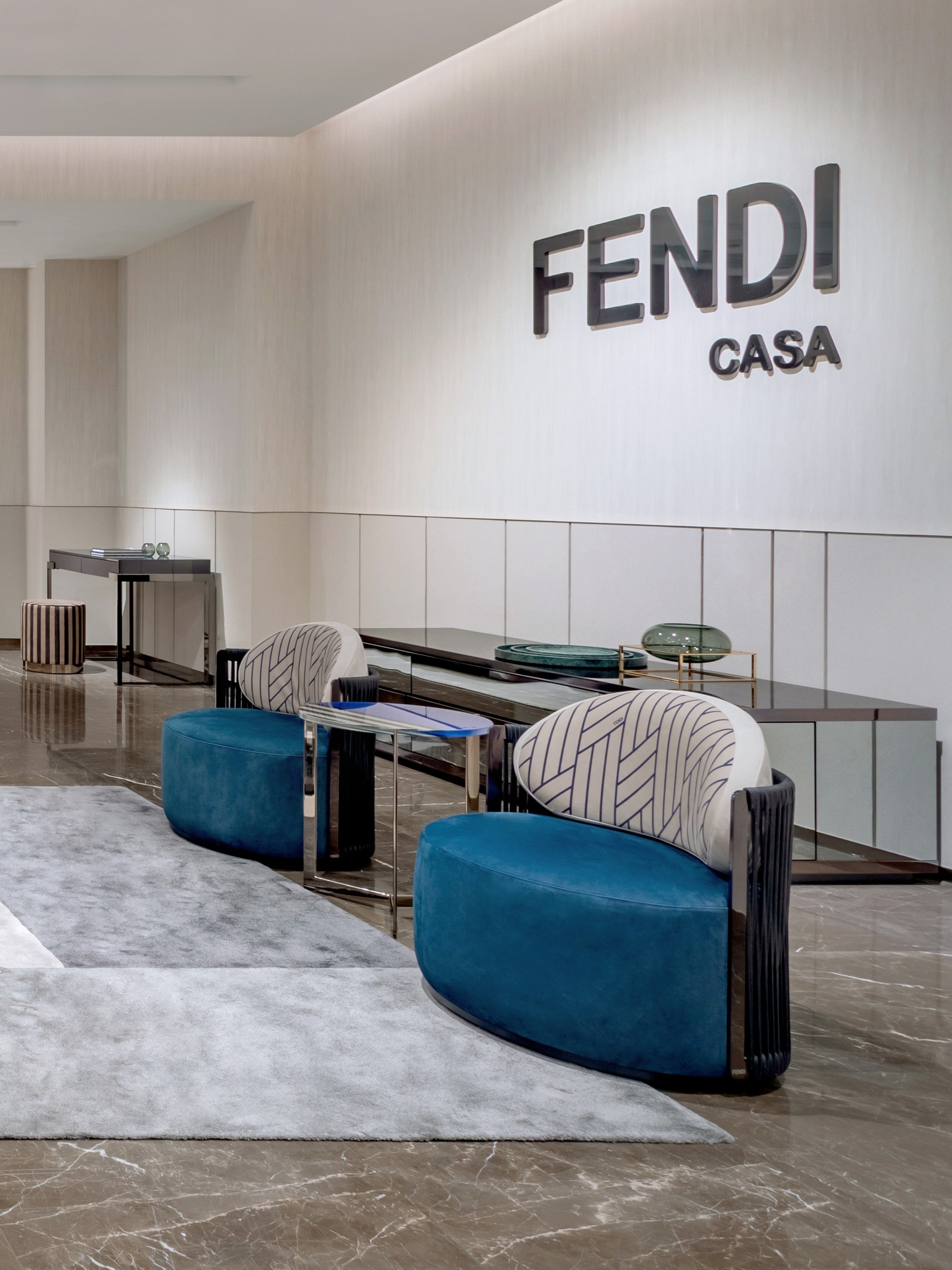 帝幔进口家具 的想法: fendi casa『经典条纹家具』 条纹是芬迪
