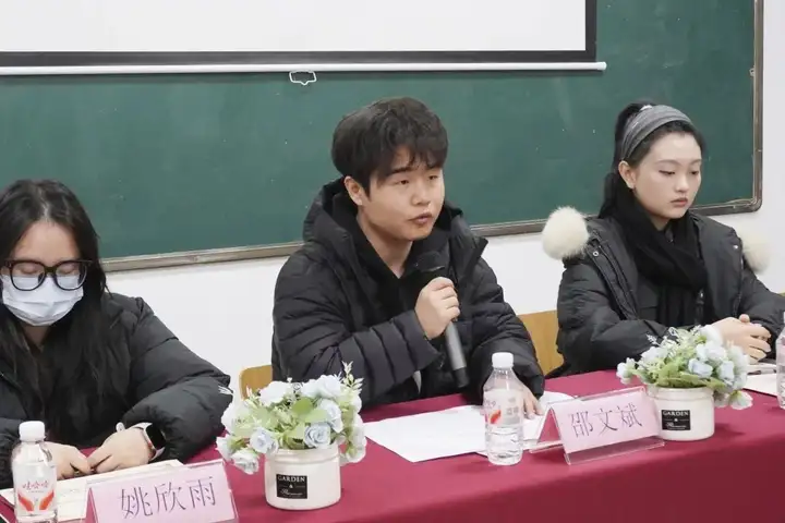 【紅色校園】信念如磐礪初心 青春揚(yáng)帆擔(dān)使命 | 塘棲校區(qū)團(tuán)課順利結(jié)業(yè)!(圖9) 【紅色校園】信念如磐礪初心 青春揚(yáng)帆擔(dān)使命 | 塘棲校區(qū)團(tuán)課順利結(jié)業(yè)!(圖9)