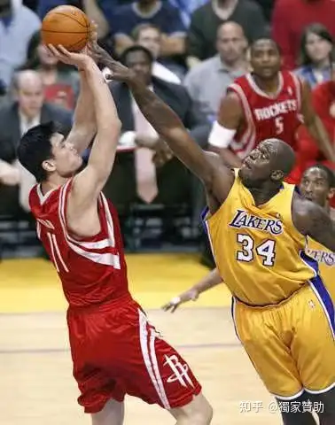 不屑一顾!奥尼尔不认同中锋进化,认为现在的中锋都不愿身体对抗