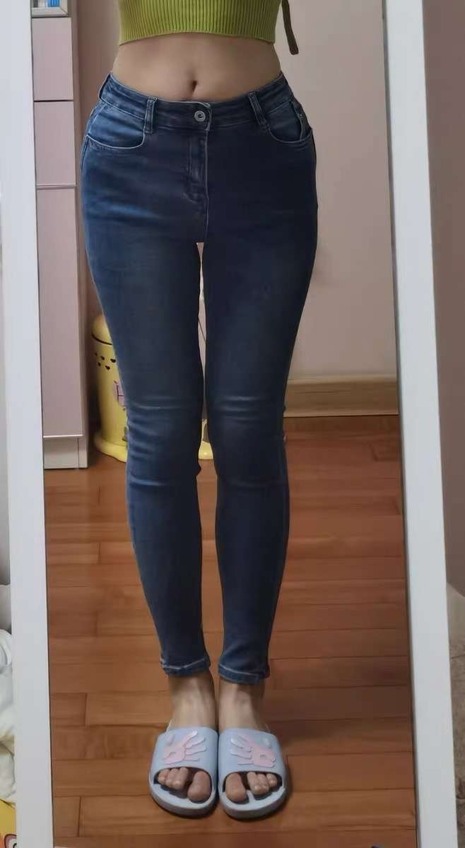 容我自恋一番,腿好看就是忍不住到处秀美腿.