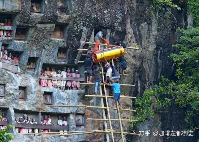 悬棺+岩葬: 印尼托拉查族的奇异丧葬风俗- 知乎