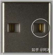 【转】官方识别iPhone假冒或未经MFi认证的快充接头配件 【转】官方识别iPhone假冒或未经MFi认证的快充接头配件