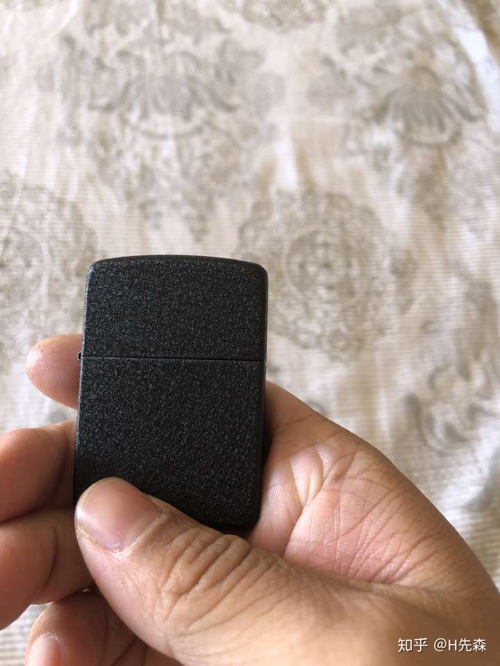 大家的zippo都是什么样子的?