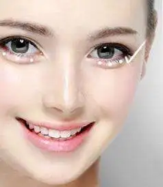 美丽的卧蚕,为笑容加分!