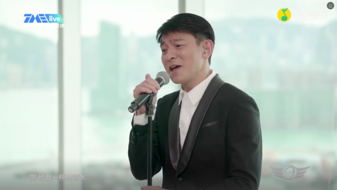 刘德华59岁的身材 谁看了不佩服 知乎