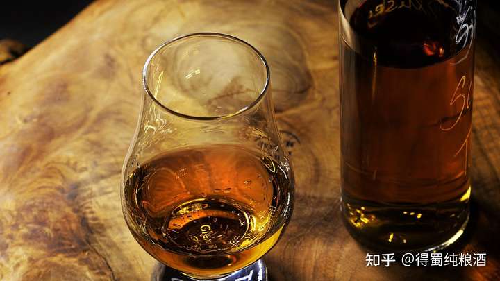 中国古代酒杯叫什么，酒杯的成长汗青