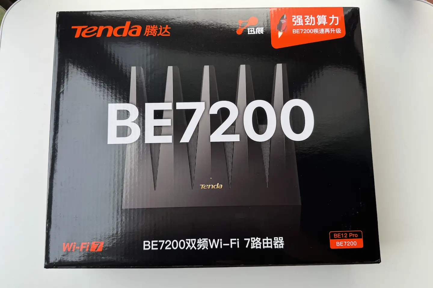 腾达泰山BE7200 Ultra开箱测试：MT7987A性能均衡，但闪存128MB太小了，就算能刷机也不够用