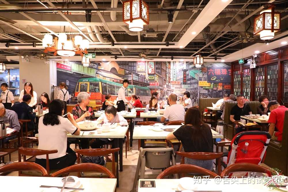 人均60元佛跳墙 汇集鲍参翅肚12种食材 9 9元鱼翅捞饭吃到饱 知乎