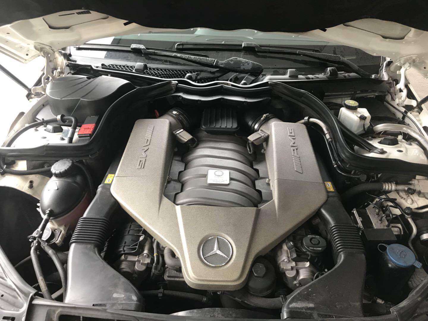 60万买amg C63 为啥说新手不建议入手 老司机方能一战 知乎