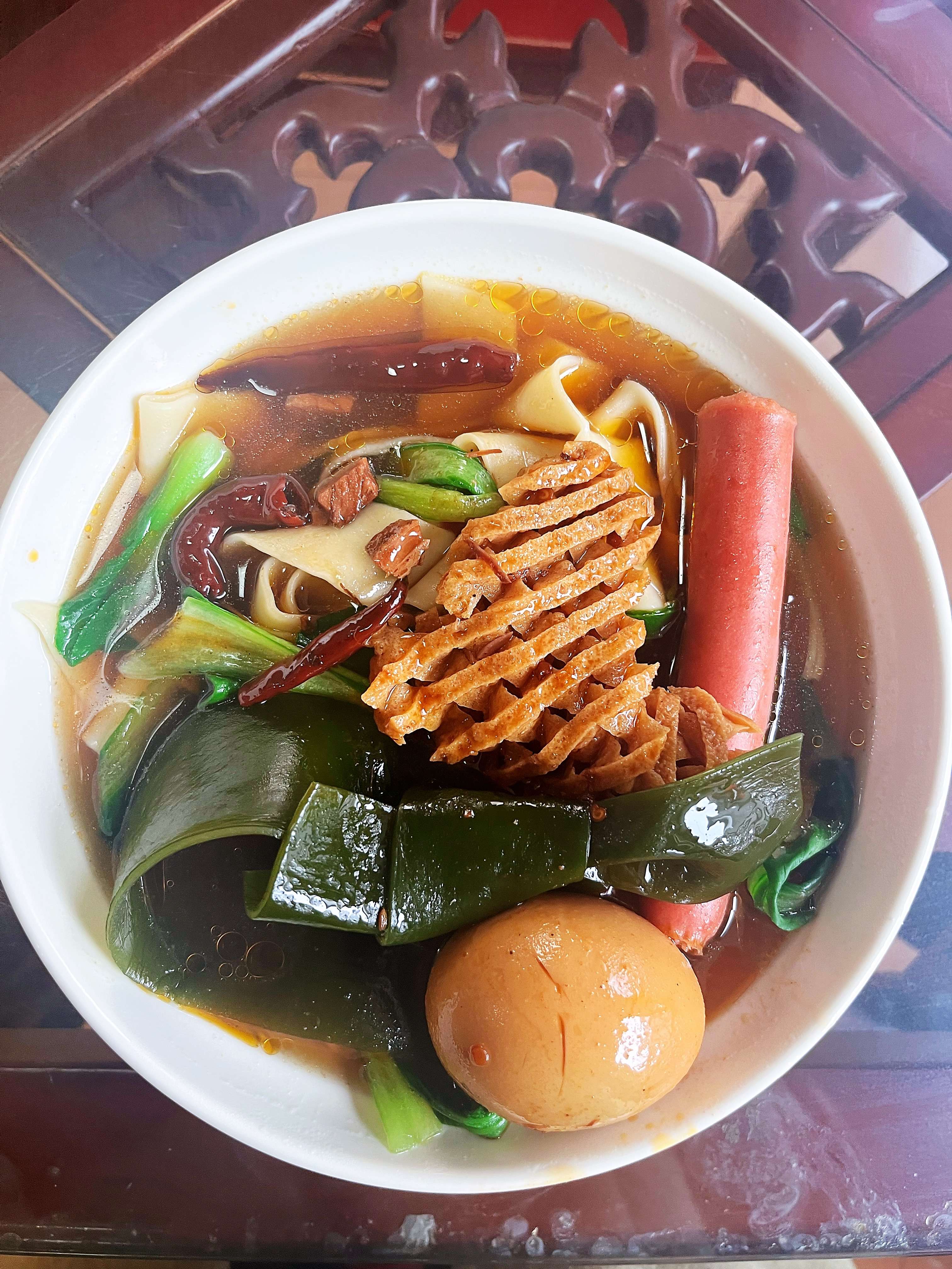 穆清风 的想法: #吃饭# 今日午餐|安徽牛肉板面 点名:安… - 知乎