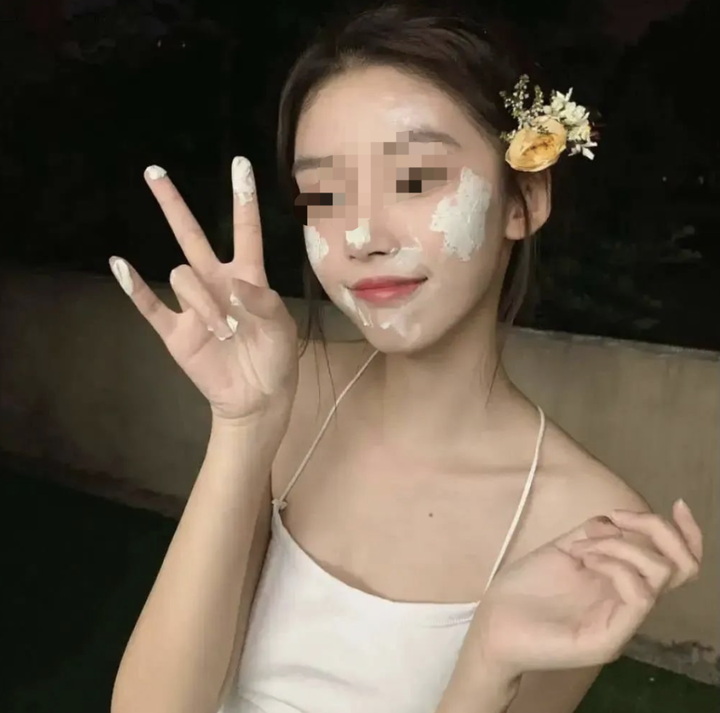 是谁在侮辱中国女孩的「性感」审美?16 是谁在侮辱中国女孩的「性感」审美?16