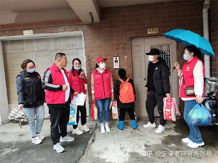 哈尔滨市阿城区：迎六一 慰问阿城区孤困儿童