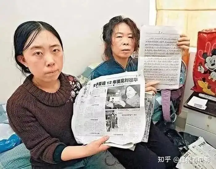 代价半座重庆城？TF家族路演出大事，为何娱乐圈追星"惨剧"不断？
