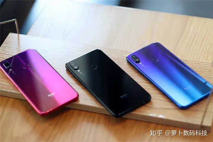 红米Note7不完美但诚意十足，雷军罕见怒怼友商：别谈性价比