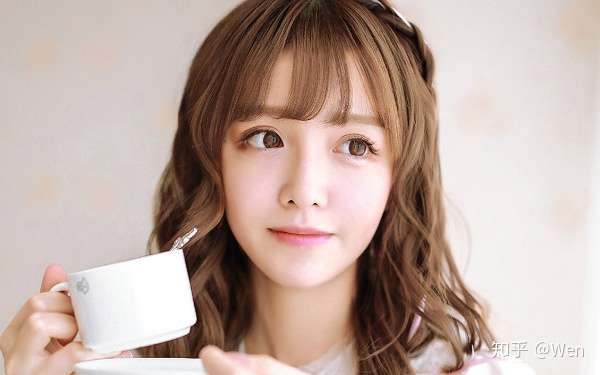 年龄大了必须要结婚吗 30岁未婚女儿多次遭亲妈棍打 知乎