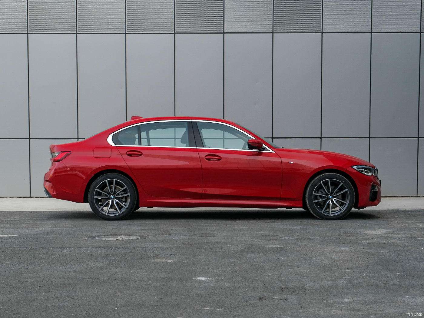 年少有为买3系 短轴长轴怎么选 知乎