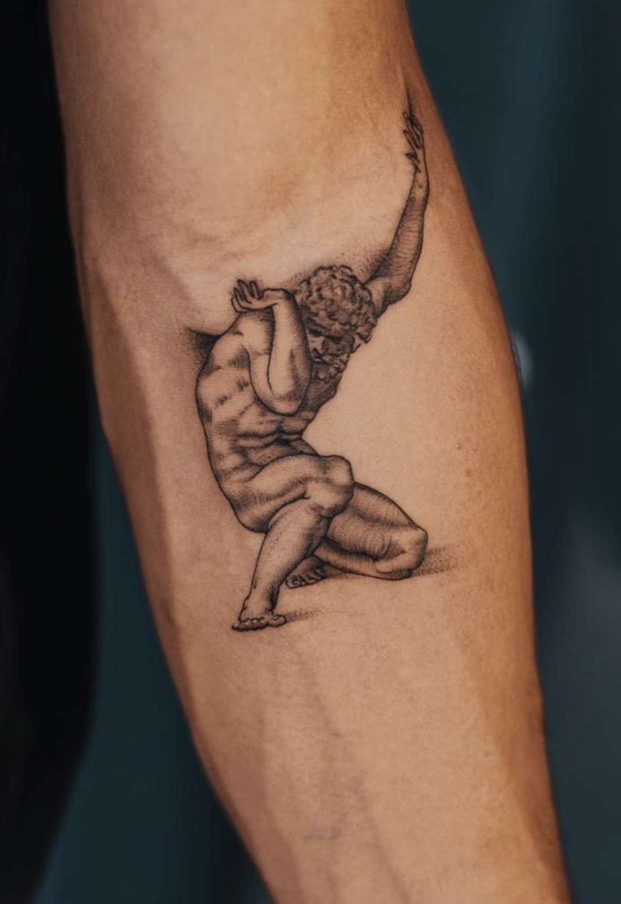 大巫老湿 的想法: 这个图要是纹在壮硕的胸肌下面,应该也挺… - 知乎