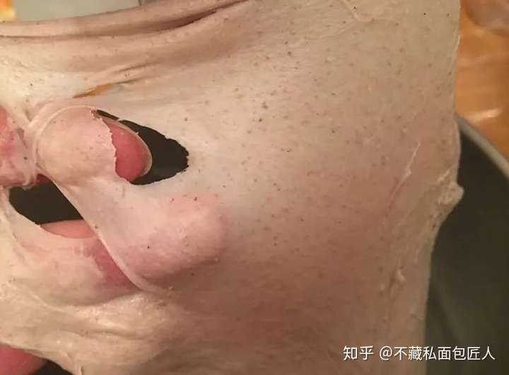 当下火爆的软欧包,跟甜面包有什么区别?