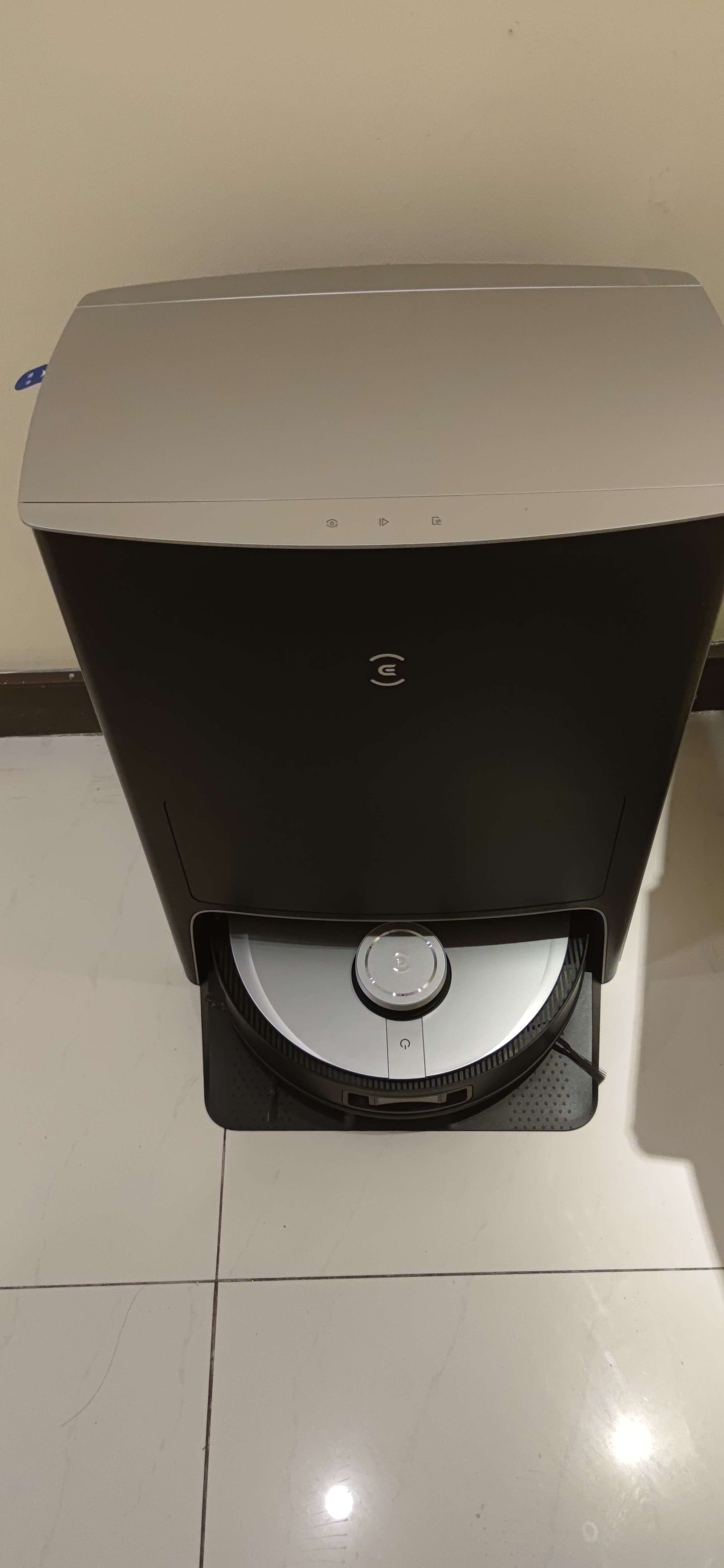 年货入手科沃斯x1omni扫拖一体机器人相当满意之前不同的房子里先后用