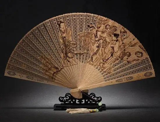 中国大扇子まとめて4本 Emaan Edu Pk