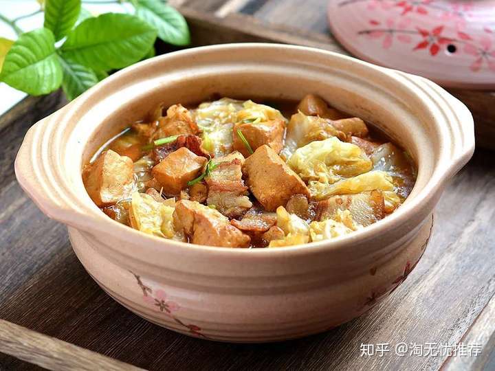 冬日到来来一份热腾腾的砂锅菜暖心暖胃