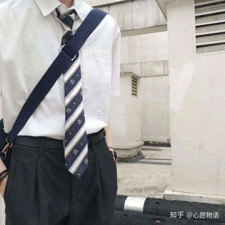 关于dk制服的小知识课堂 知乎