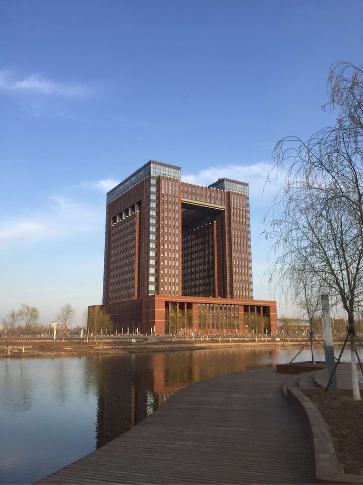 如何评价中国医科大学新校区的建筑?