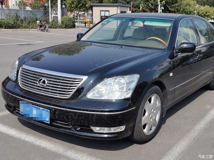 没忍住又买了一台雷克萨斯ls430前后期430来个对比