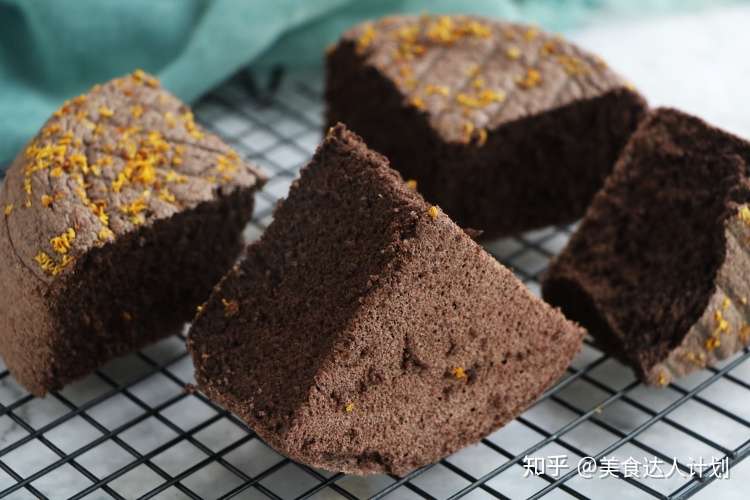 黑米别煮粥了 不加油不加水 加3个鸡蛋搅搅 比包子馒头强多了 知乎