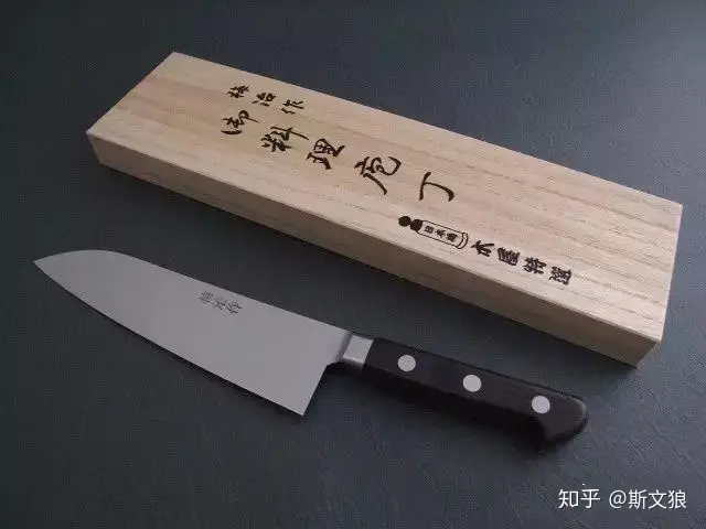 日本顶级厨刀赏析——大名鼎鼎的重房用的竟不是日本钢- 知乎
