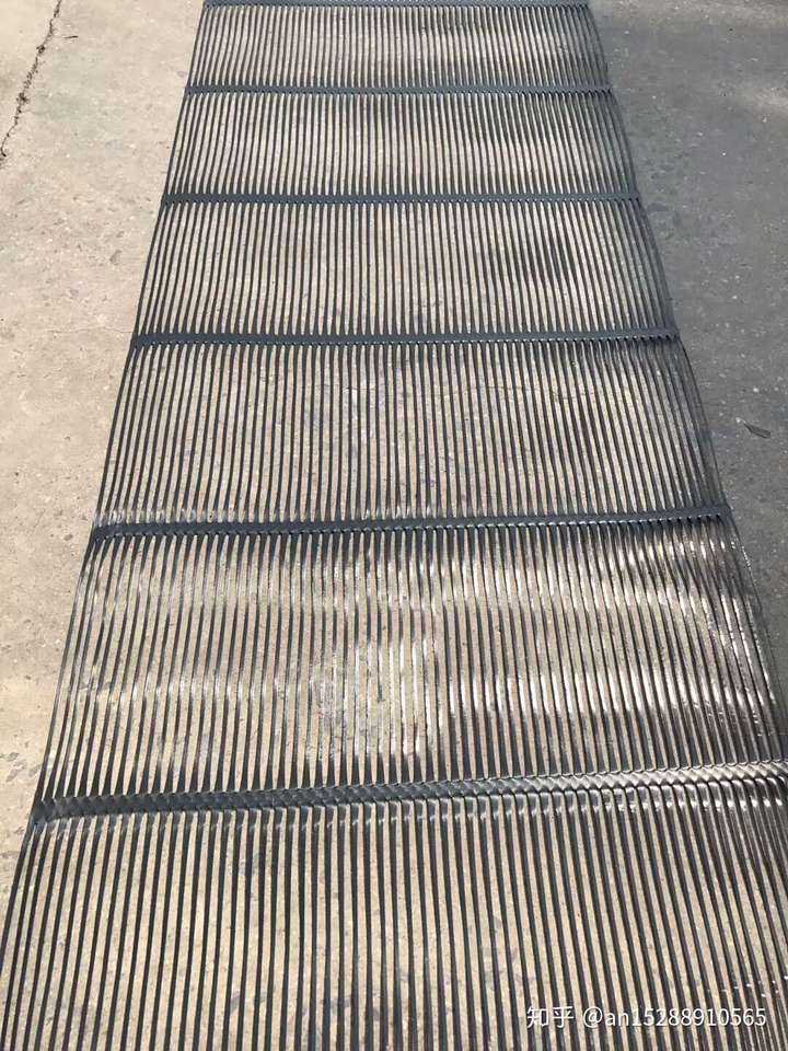 土工格栅种类以及应用领域