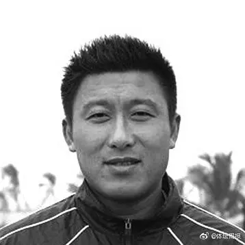 张恩华的职业生涯大部分时间是在大连队度过的,是大连夺得联赛七冠王