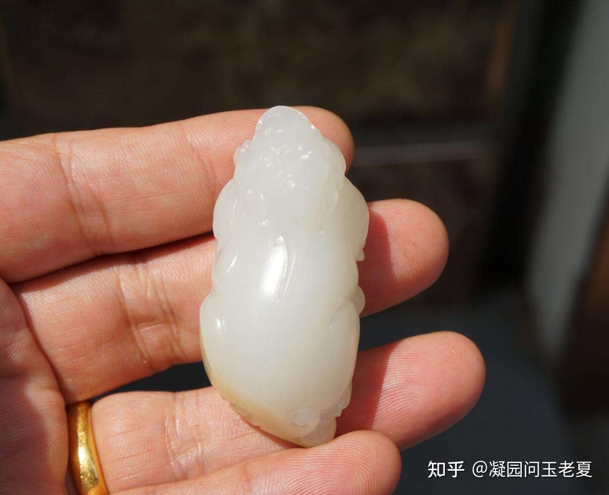 新疆和田玉籽料貔貅ngtc