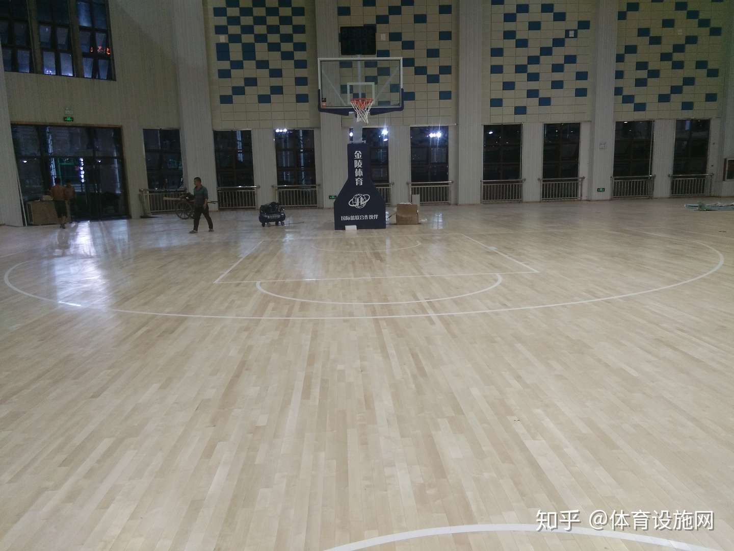 体育木地板变形怎么办 知乎