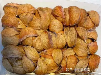 亚硝酸盐导致燕窝颜色变红燕窝颜色会渐渐变红通常是因为亚硝酸盐含量