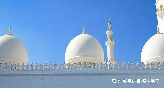 阿布扎比，与迪拜相邻，阿联酋面积最大的酋长国