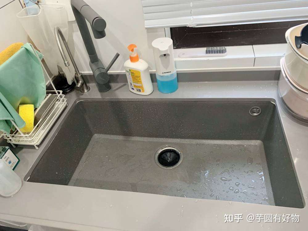 不后悔的厨房好物灰色石英石水槽常用常新 知乎