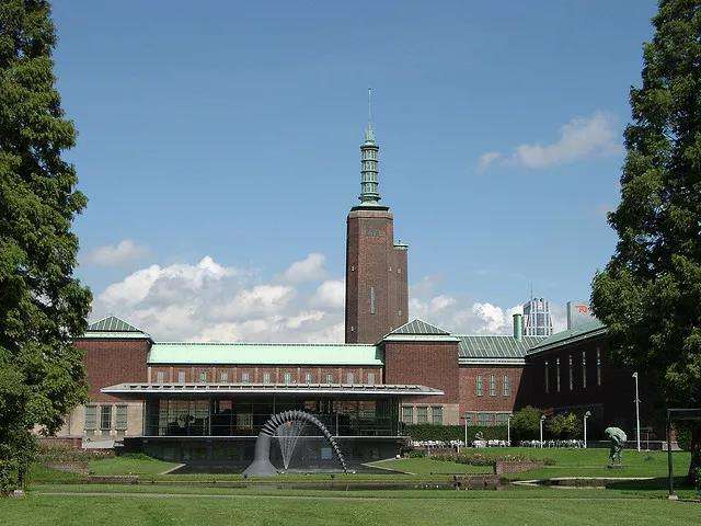 艺术生去荷兰好还是英国好?