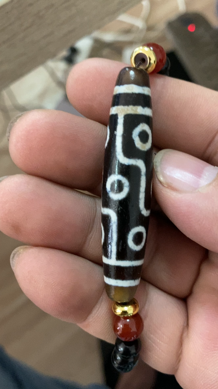 台湾天珠五大厂家天珠特色 v2-c32f9dd7a9616c84c284696699154a3e_720w.jpg?source=1940ef5c