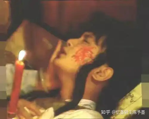《红楼梦》：王夫人的丫鬟彩霞和彩云，为什么都会看上贾环？(彩云和彩霞谁和贾环有旧)