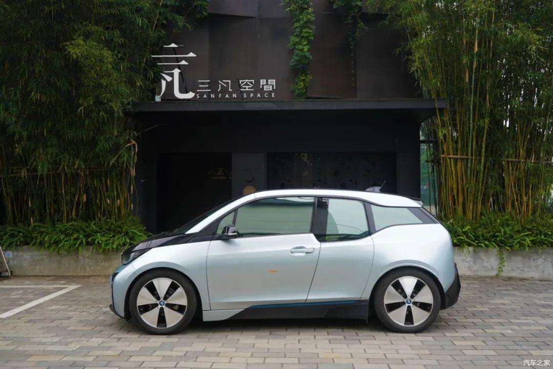 宝马i3 操控小精灵 知乎