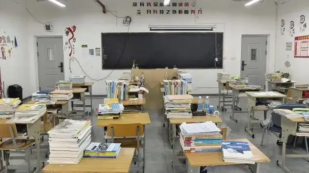 方寸空间 相遇美好 | 塘栖校区24级“最美班级”教室美化评比大赛(图19)