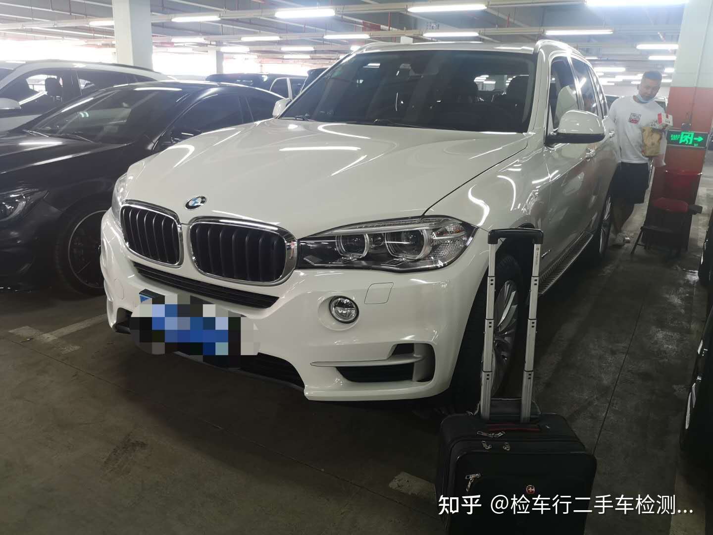 检测一台宝马x5 二手车检测 上海验车 新车检测 检车行 车况检测 知乎